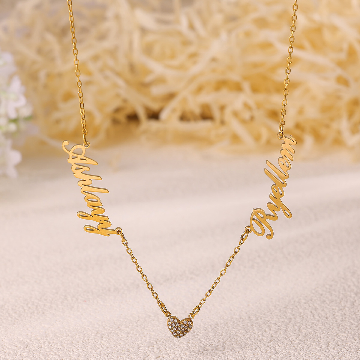 Kadınlar için özel iki isim ko - Name Necklace Custom incelemesi ve fiyatı