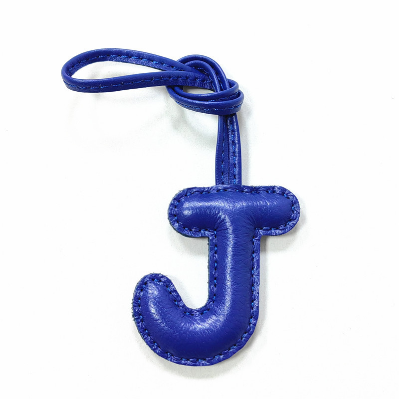 Alirattan Yeni Trend İngilizce - Monogram Keychain Leather incelemesi ve fiyatı