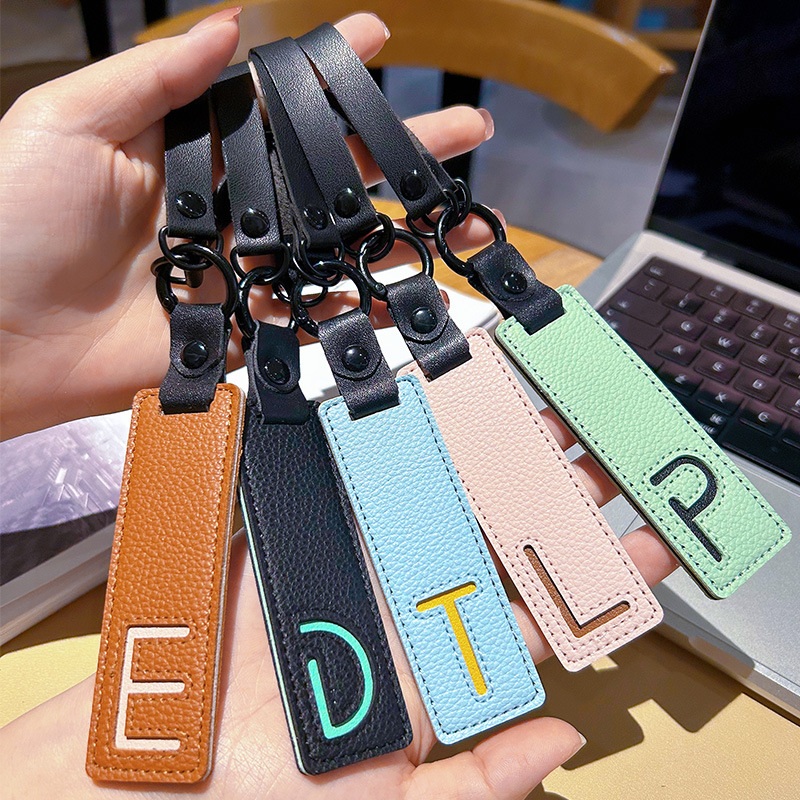 Klasik Pu Deri Anahtarlık A-Z  - Monogram Keychain Leather incelemesi ve fiyatı