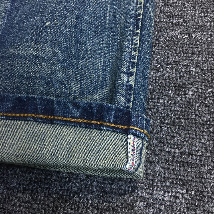 Erkekler için 13oz mikro streç - Levis Jeans 501 incelemesi ve fiyatı