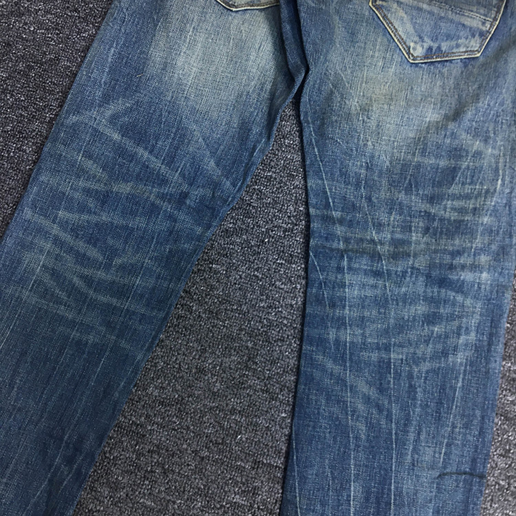 Erkekler için 13oz mikro streç - Levis Jeans 501 incelemesi ve fiyatı